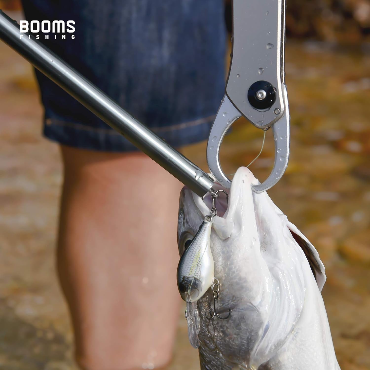R2 Hook Remover Squeeze-Out Fish Hook Tools 3 Colors Available
